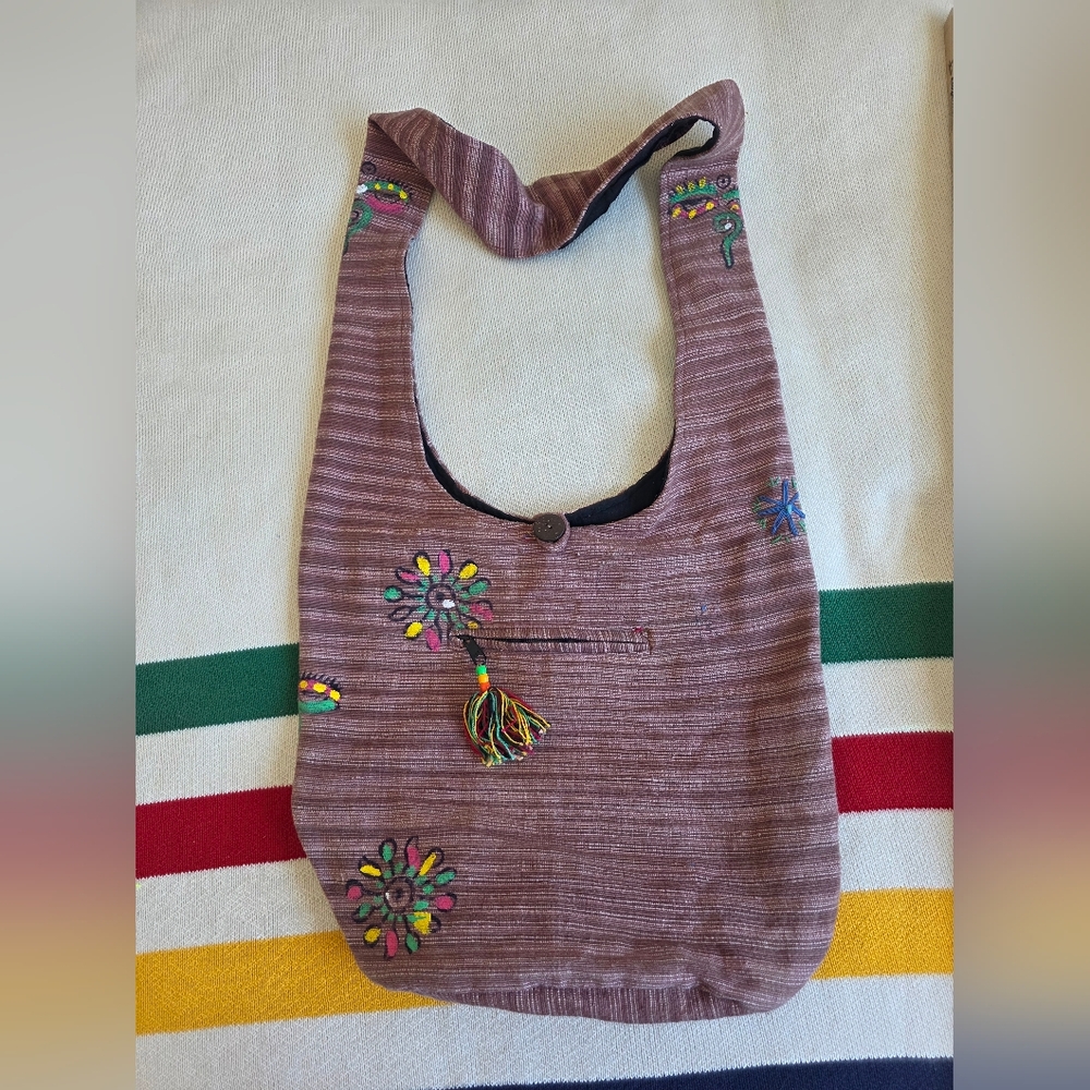 Nepal Mauve Embroidered Fabric Sling Crossbody Hobo Bucket Bag Purse.